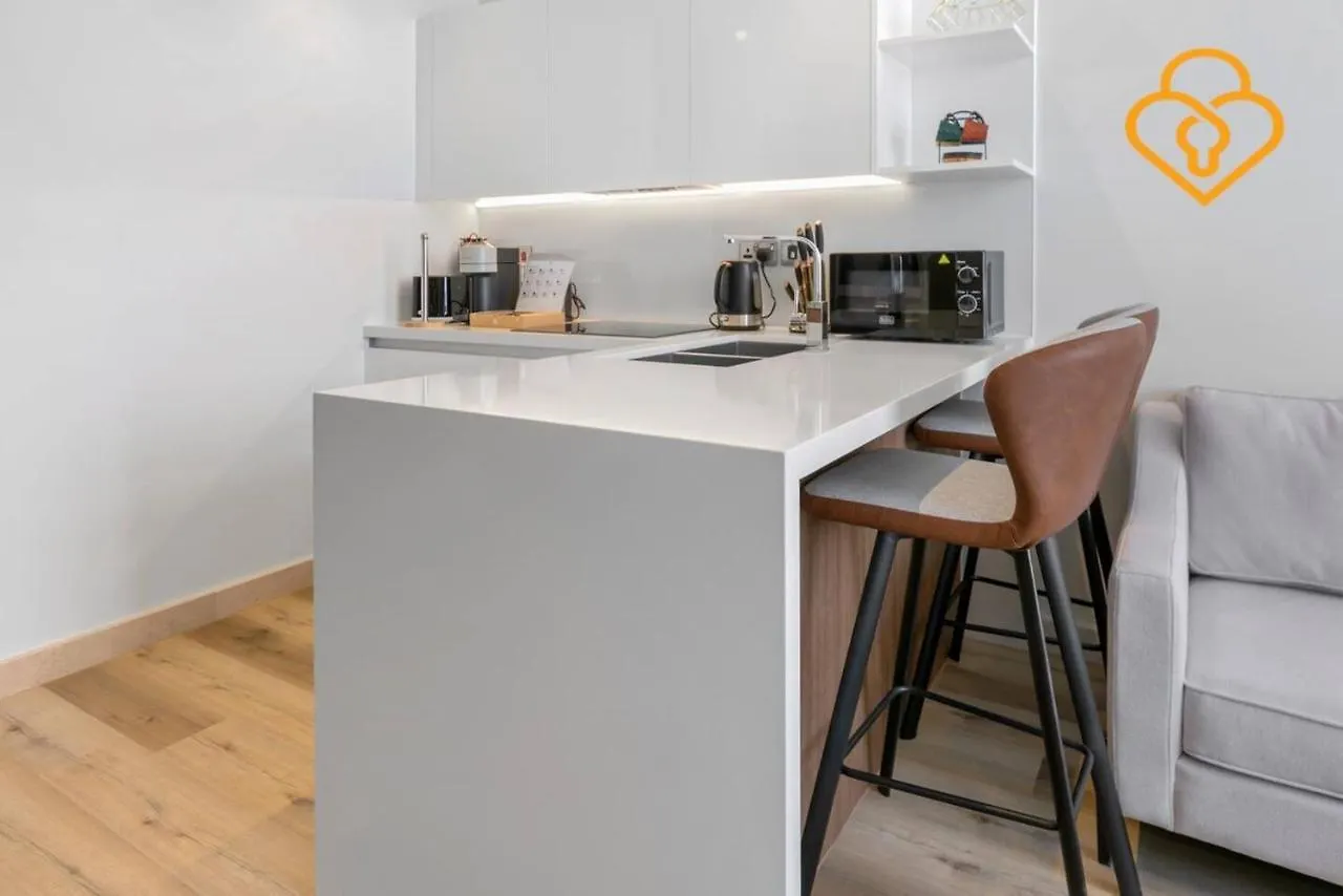 Keysplease Charming Studio Dubai Anwa, Maritime